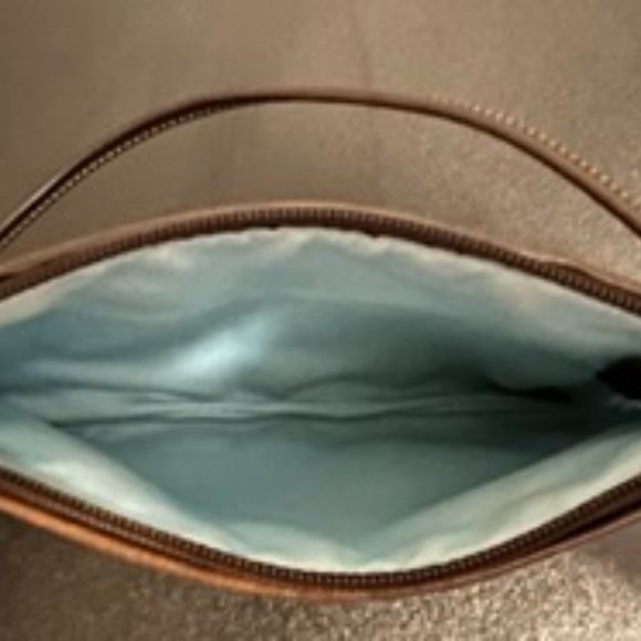 Coach Wristlet - Picture 4 of 4